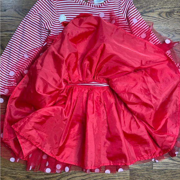 Counting Daisies Tulle Santa Appliqué Dress - Picture 9 of 13